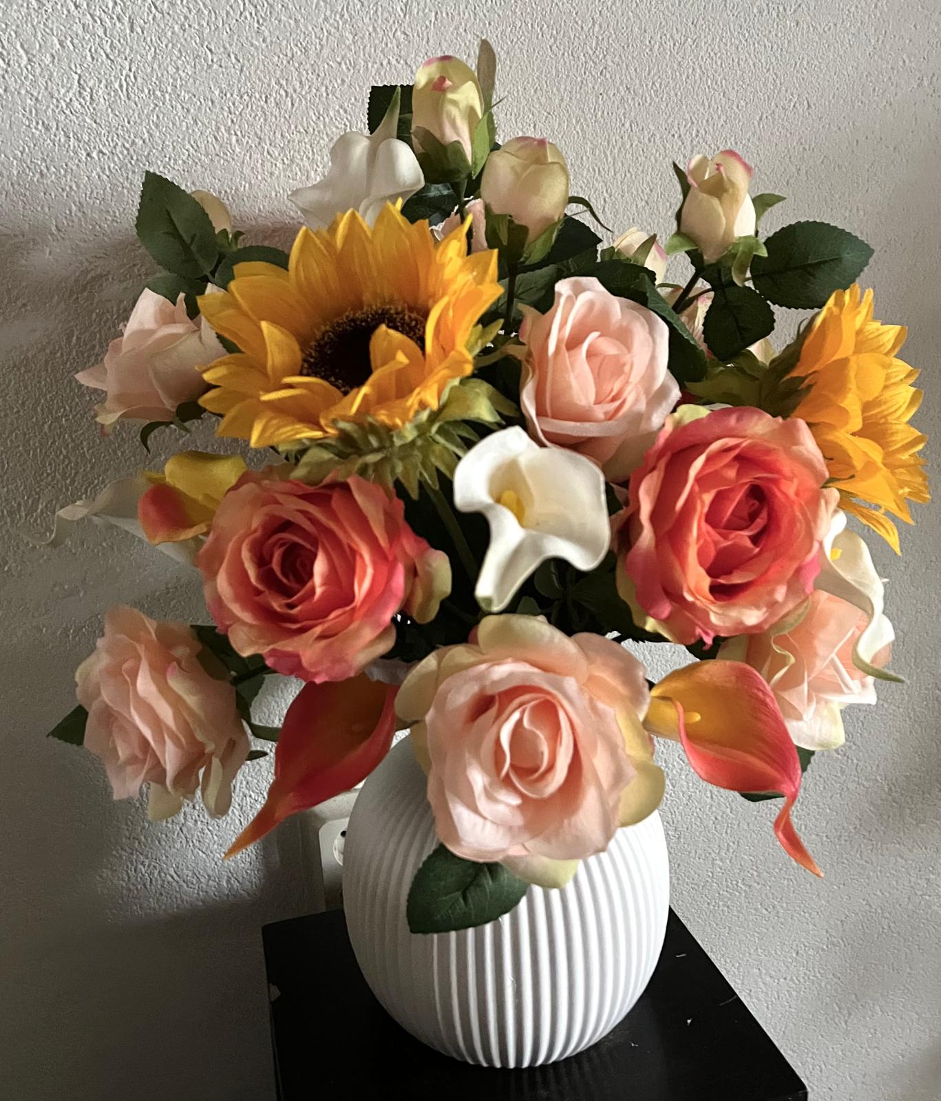 Bloemstuk Sunflower Glow rose