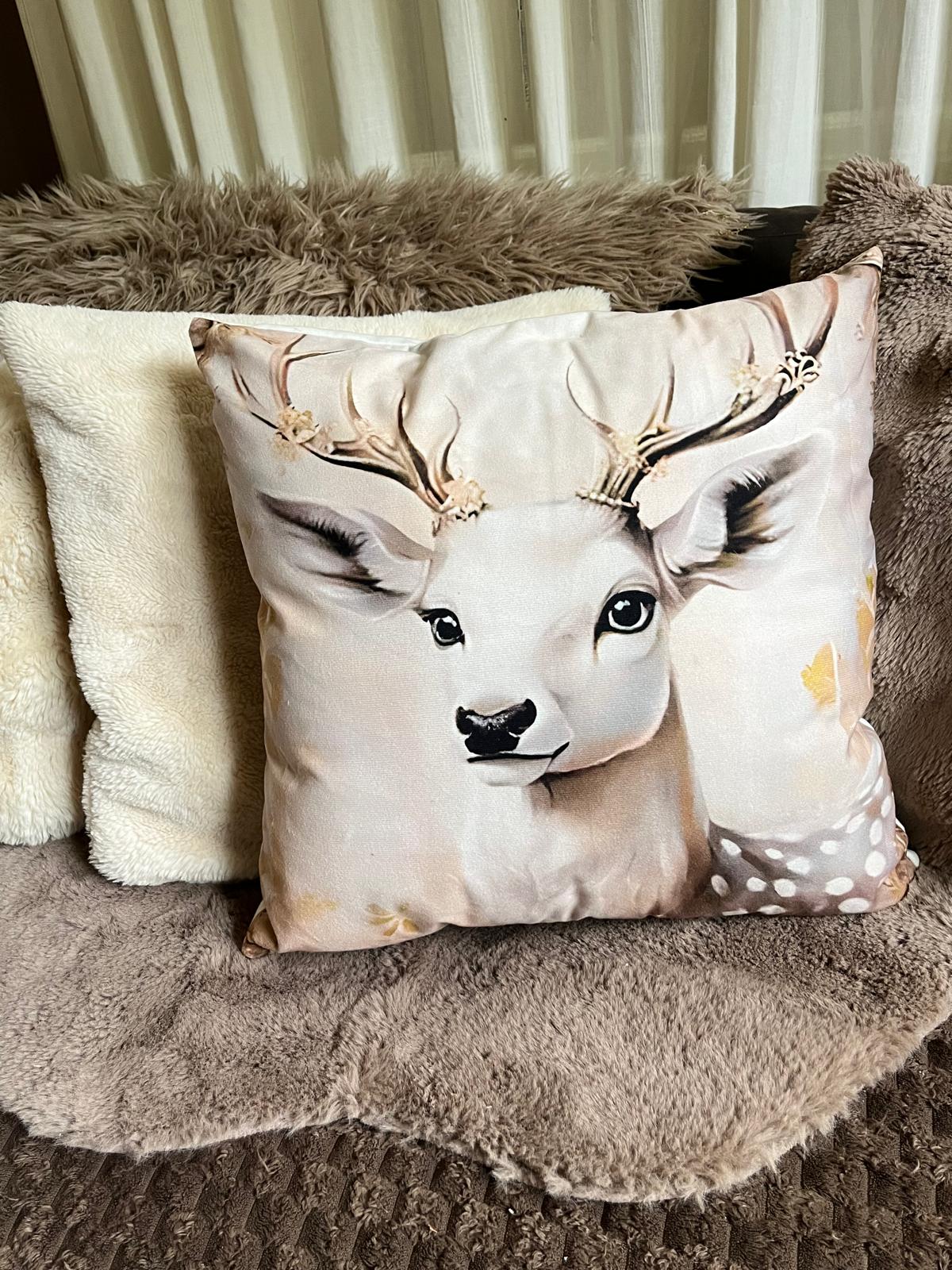 Kerstkussen White Deer