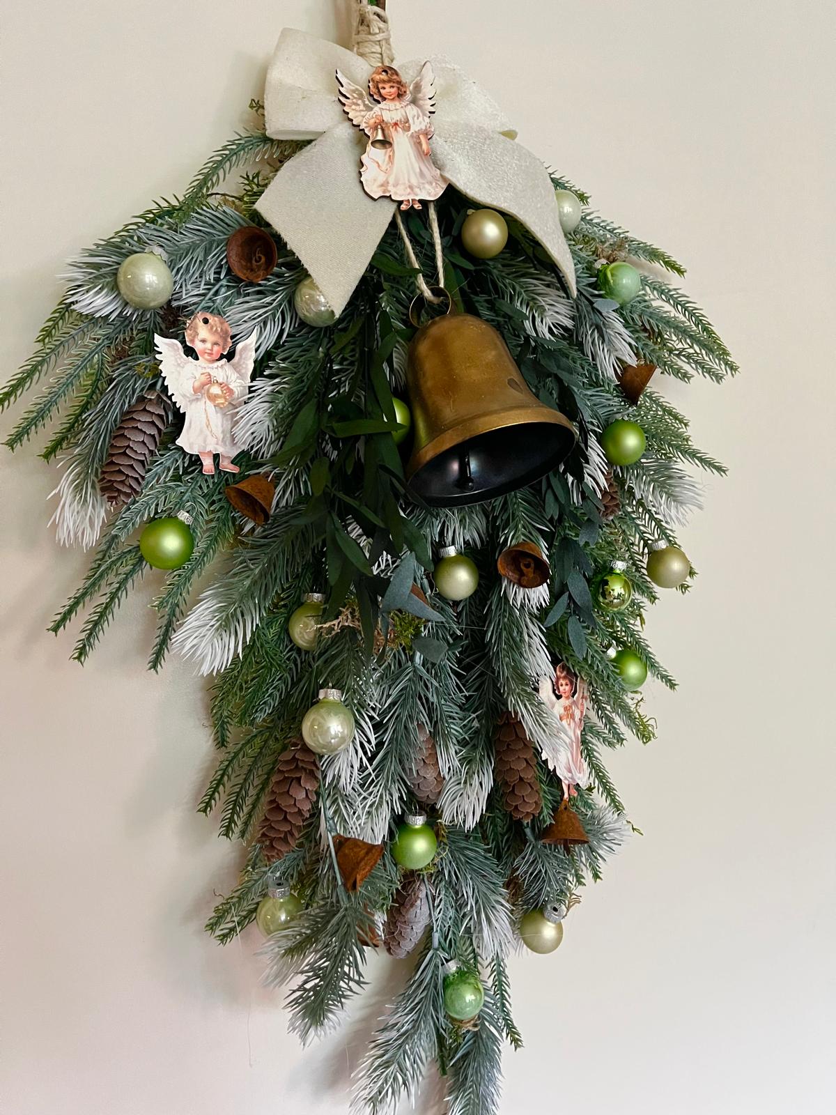 Kersttoef Hear the angels sing