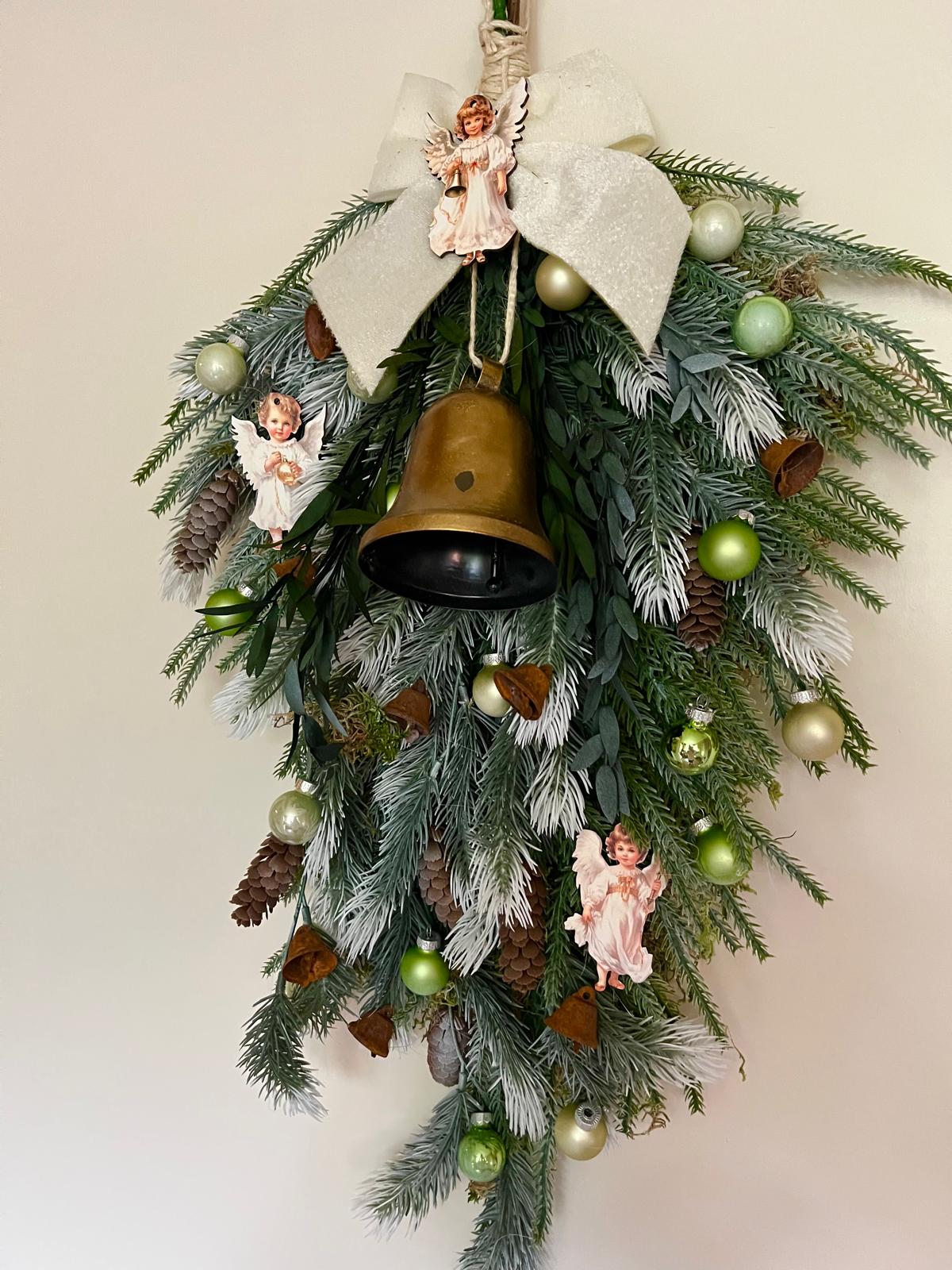Kersttoef Hear the angels sing