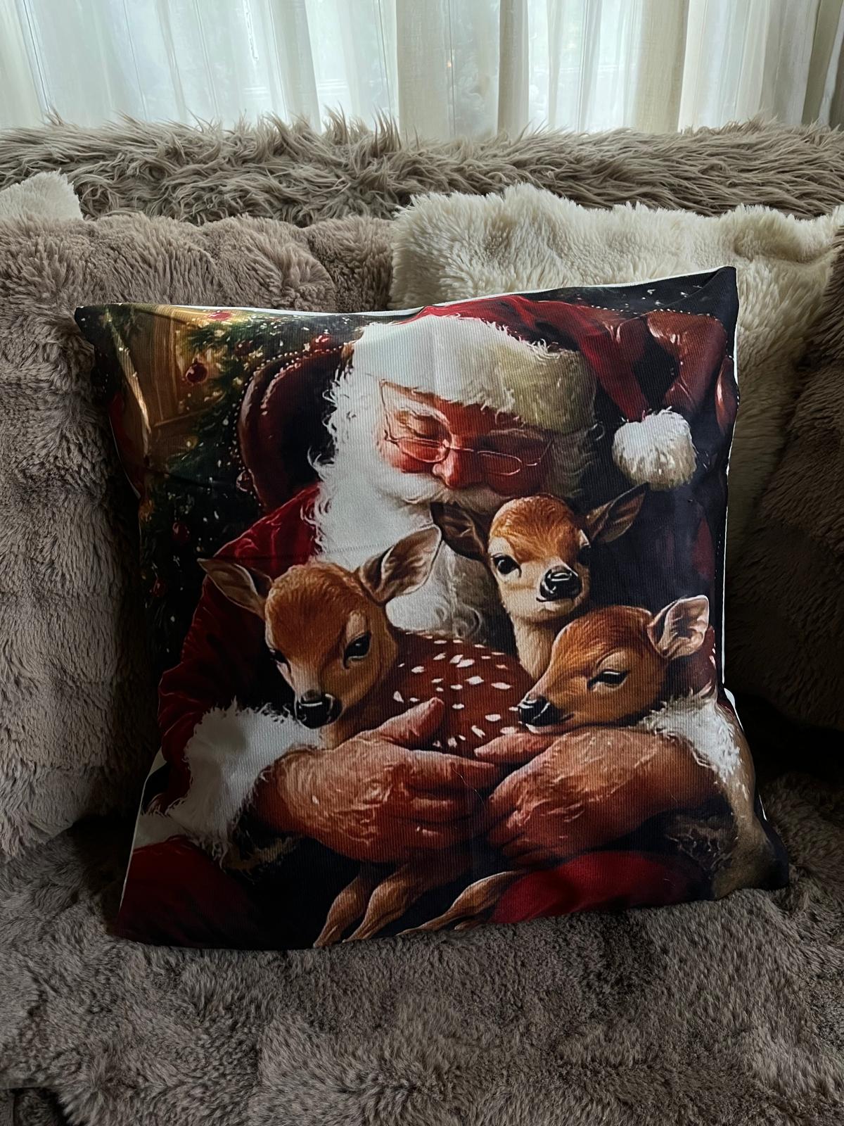 Kerstkussen Santa Claus with deer