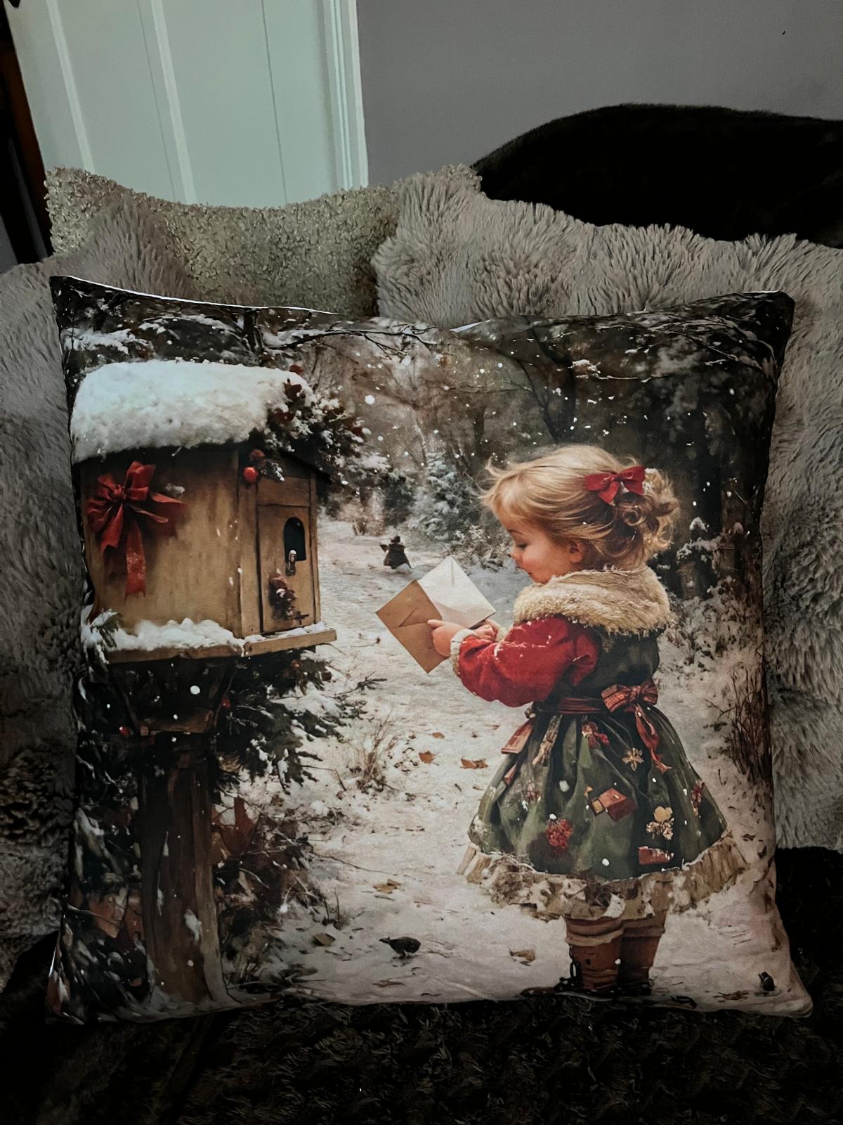 Kerstkussen Little Christmas girl