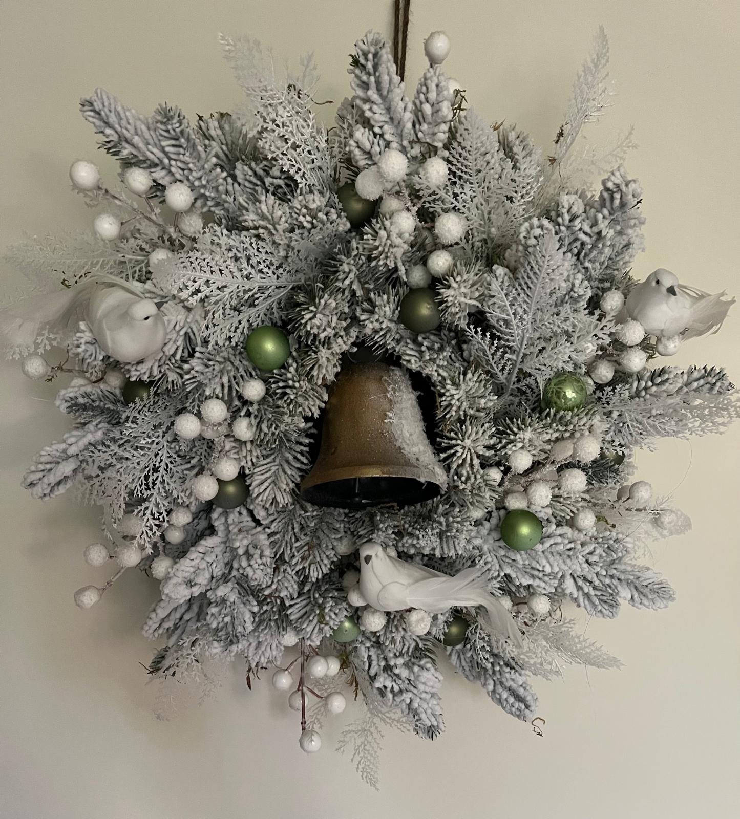 Kerstkrans Snowberry Charm Xl