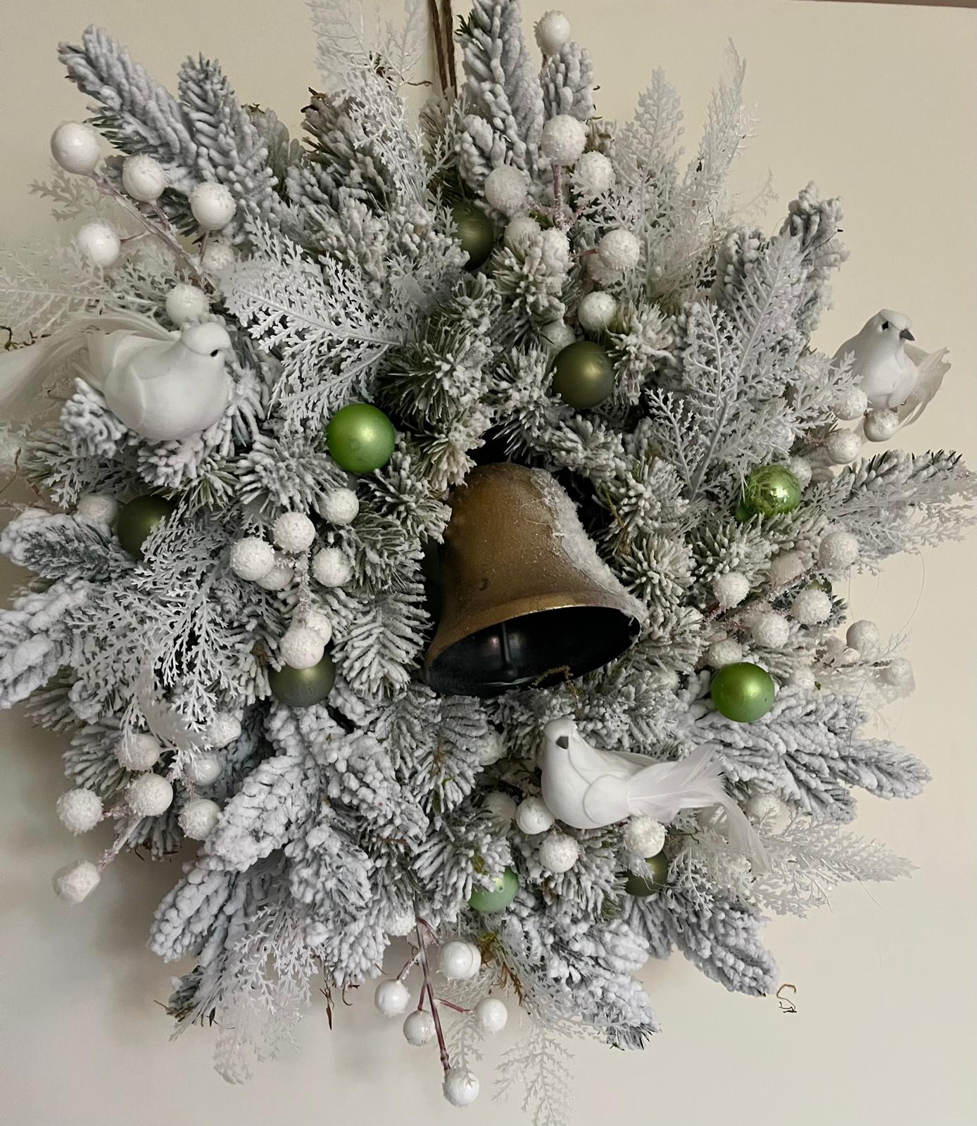 Kerstkrans Snowberry Charm Xl